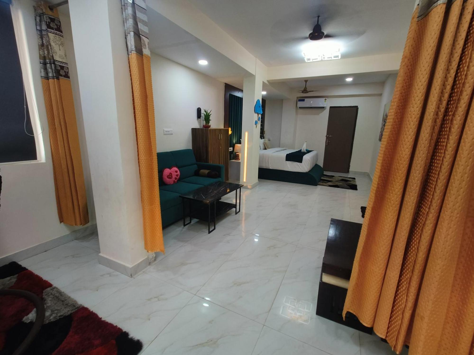 Hotel Small Daddy Plus كالانغيُت المظهر الخارجي الصورة