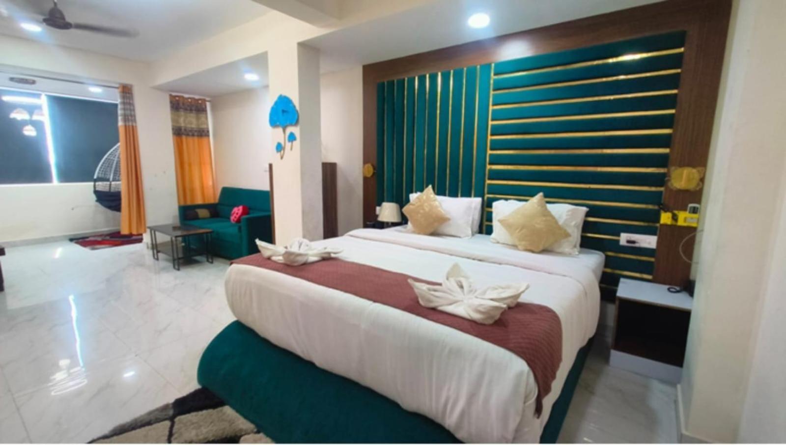 Hotel Small Daddy Plus كالانغيُت المظهر الخارجي الصورة